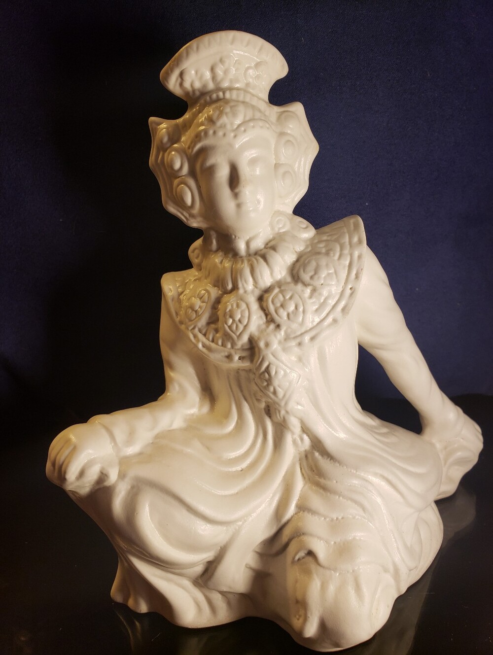 Vintage White Ceramic Siamese Dancer Figure Kneeling Temple Statue Made In Japan